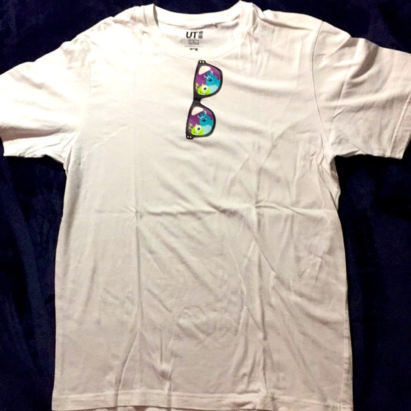 UNIQLO x Disney “Monsters Inc” Sunglasses Tee - Picture 1 of 2